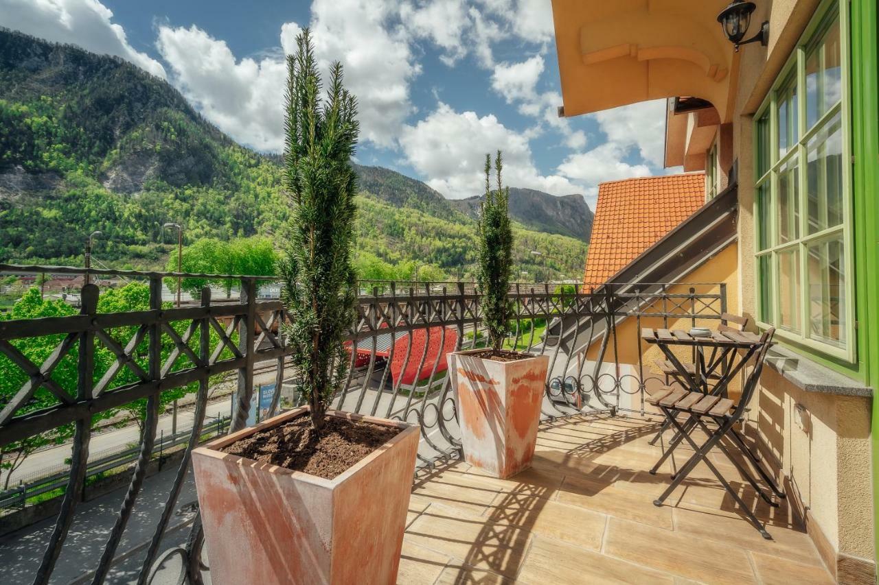 Guest House Ejga Jesenice Exterior foto